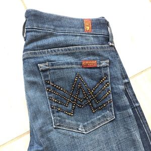 A pocket with studs